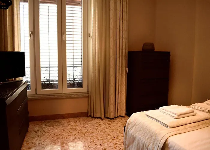 Gæstehus Due Cani 3*